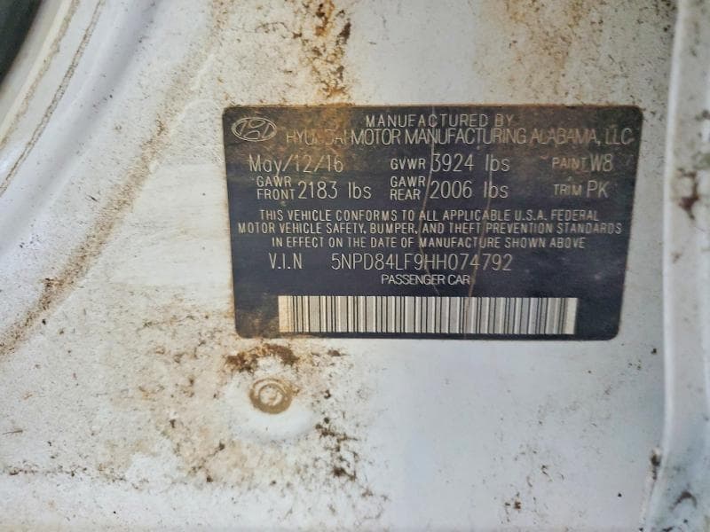 2017 HYUNDAI ELANTRA SE 13