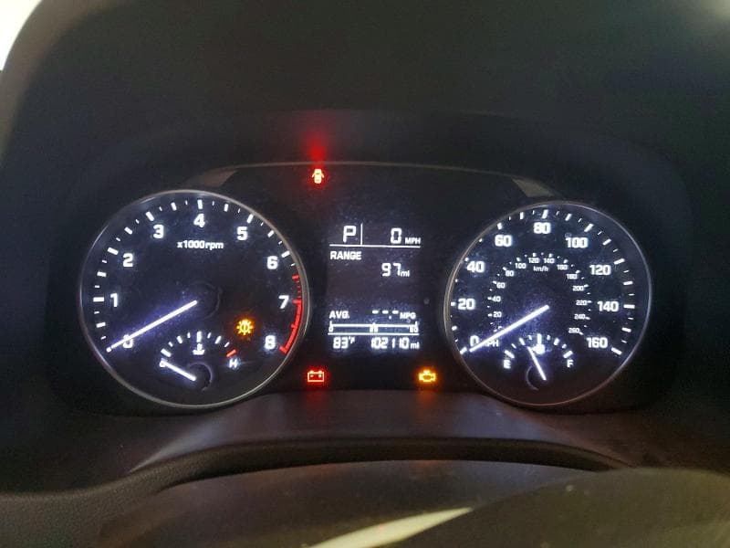 2017 HYUNDAI ELANTRA SE 10
