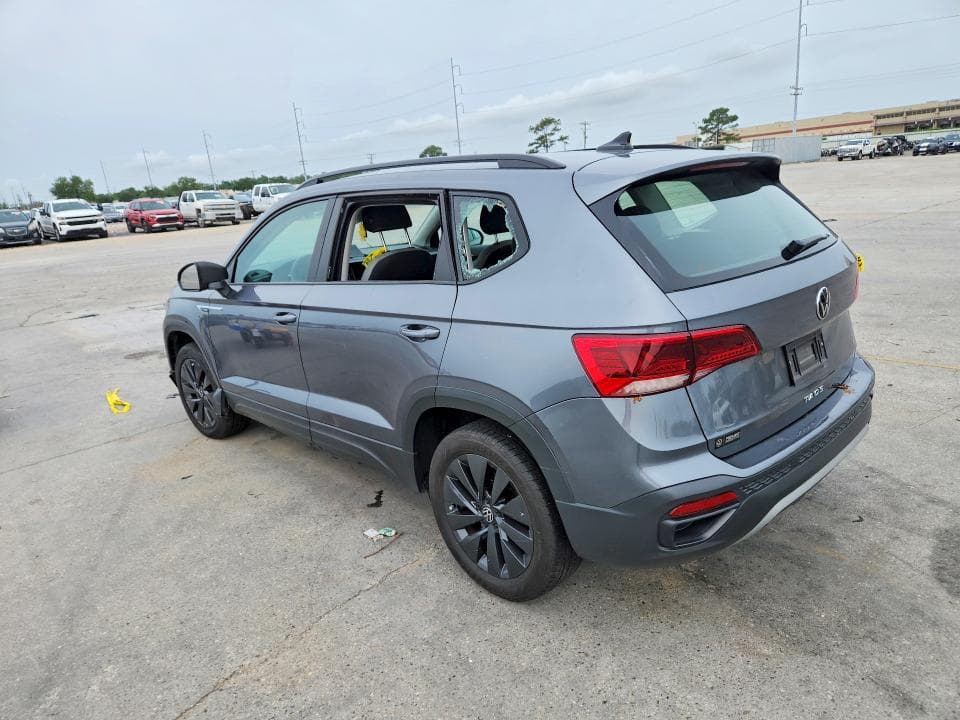 2024 VOLKSWAGEN TAOS S 2