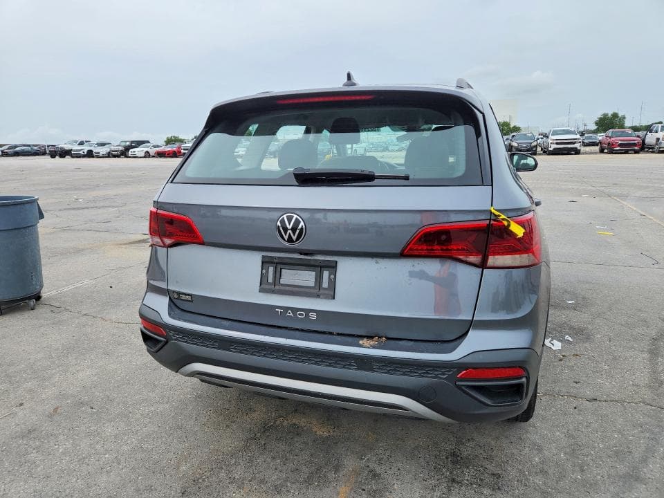 2024 VOLKSWAGEN TAOS S 6
