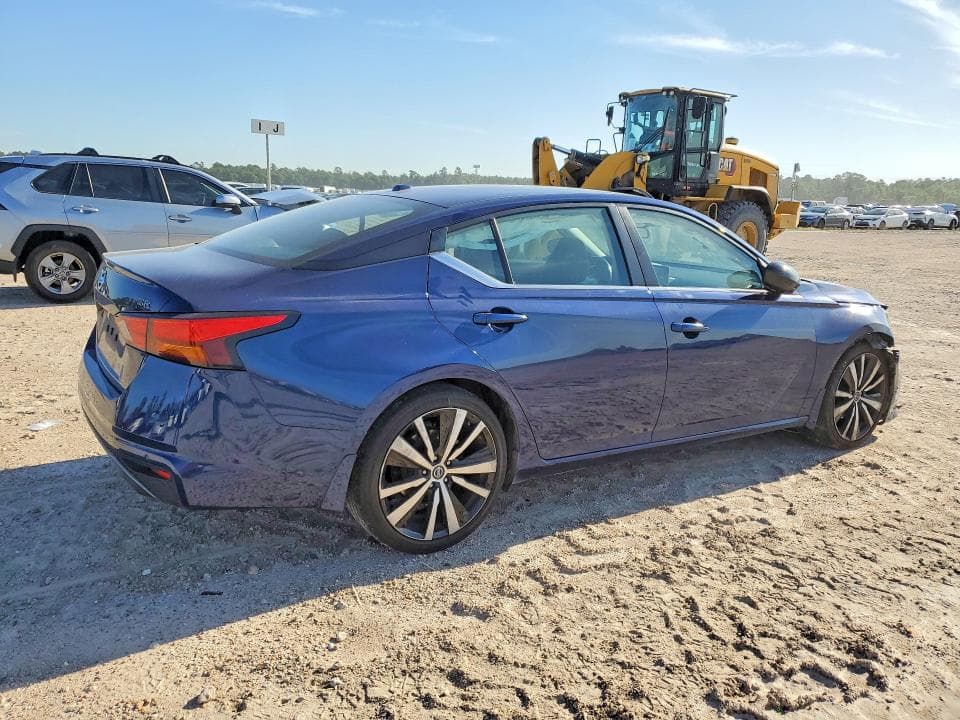 2022 NISSAN ALTIMA SR SR 3