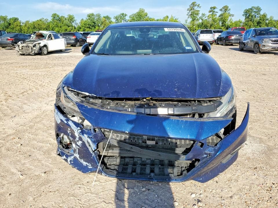 2022 NISSAN ALTIMA SR SR 5