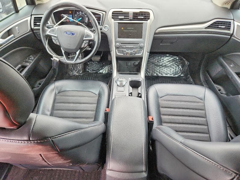 2017 FORD FUSION SE 8