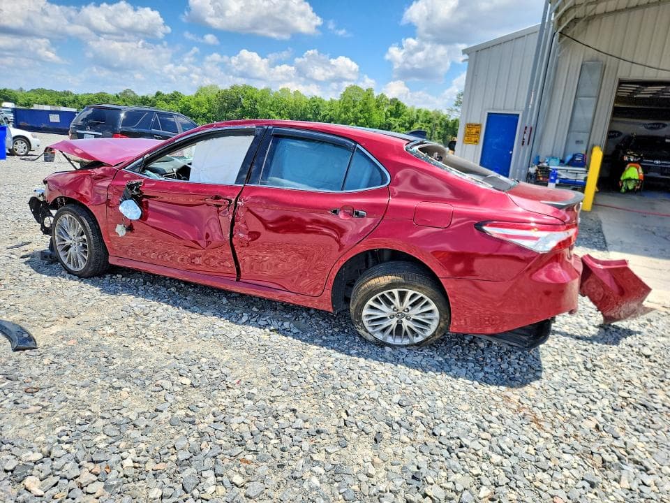 2018 TOYOTA CAMRY XLE XLE 2