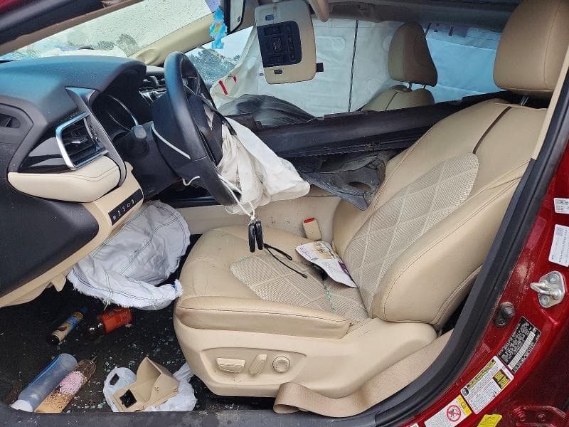 2018 TOYOTA CAMRY XLE XLE 7