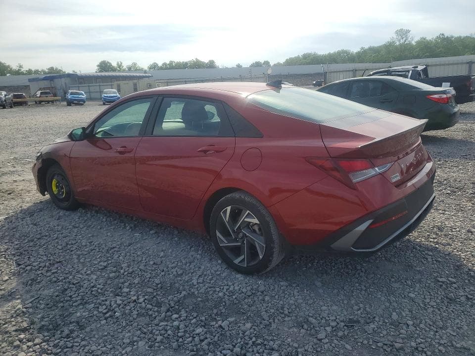 2025 HYUNDAI ELANTRA SEL SPORT 2