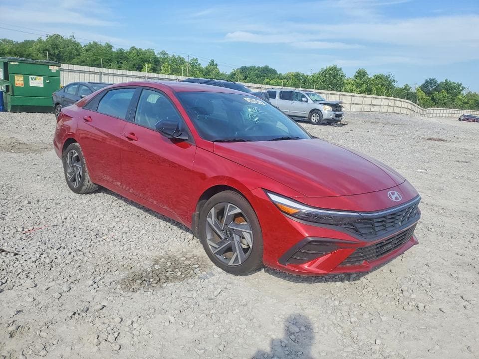 2025 HYUNDAI ELANTRA SEL SPORT 4