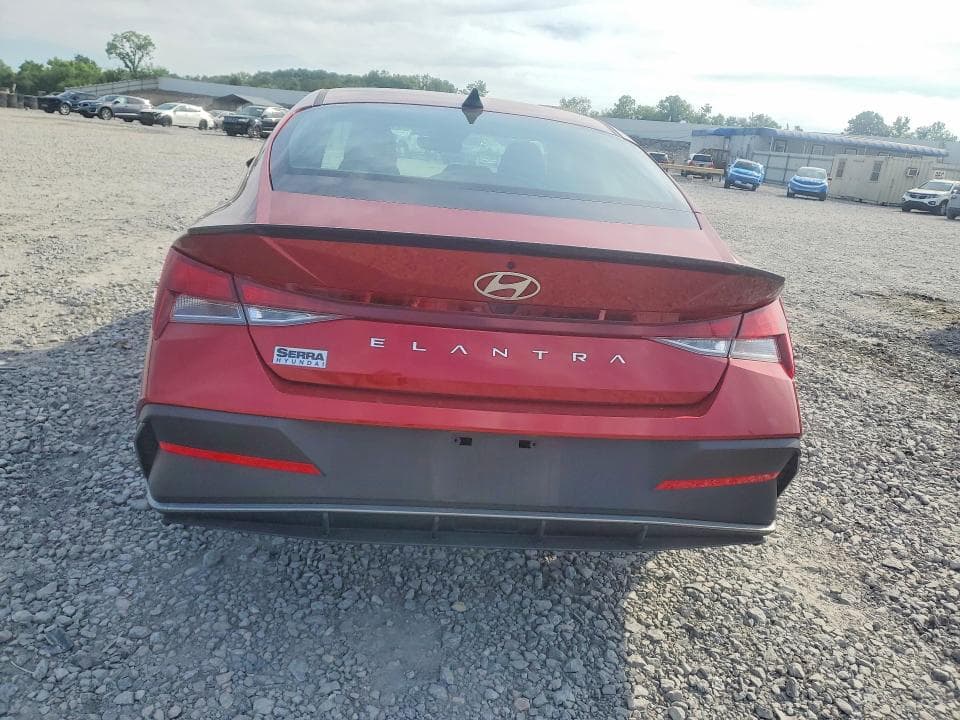 2025 HYUNDAI ELANTRA SEL SPORT 6