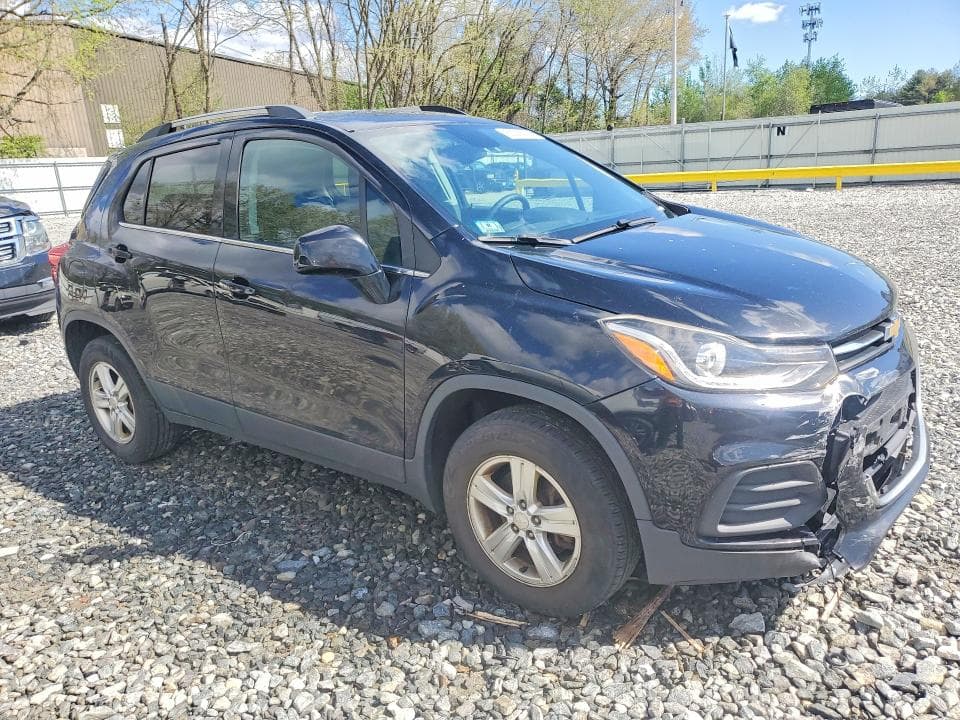 2017 CHEVROLET TRAX 1LT 4
