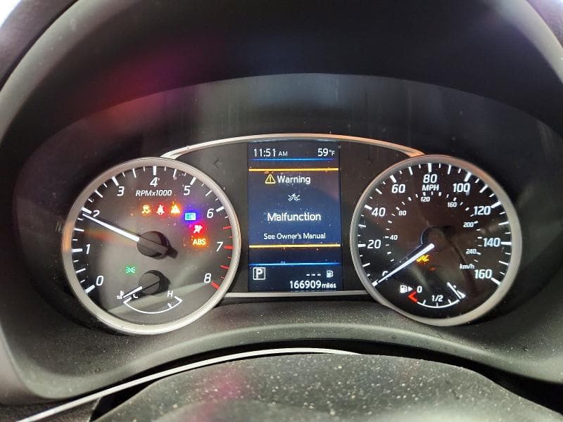 2019 NISSAN SENTRA S 9