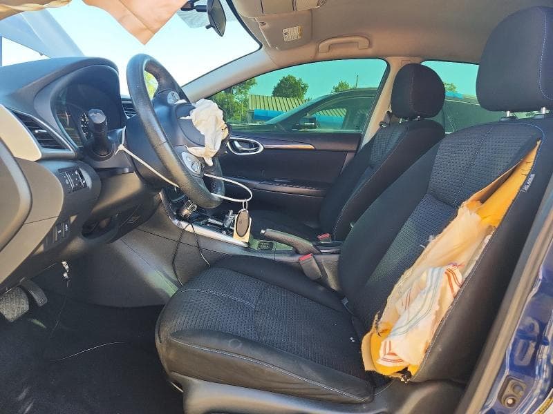 2019 NISSAN SENTRA SR SR 7