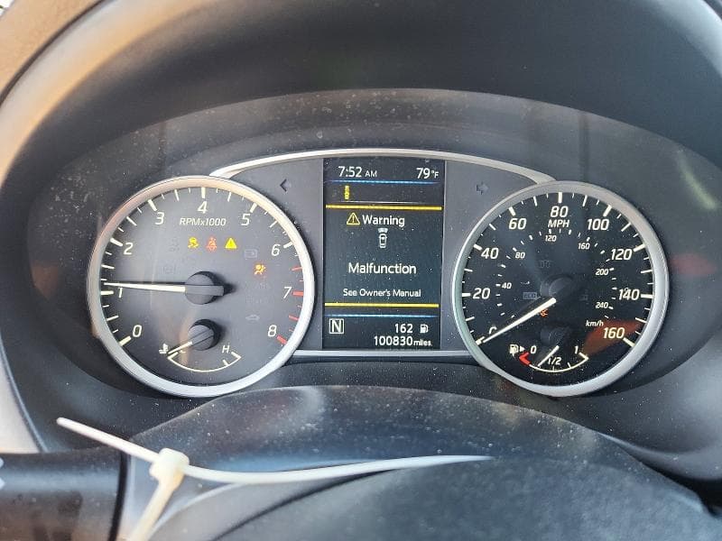 2019 NISSAN SENTRA SR SR 9