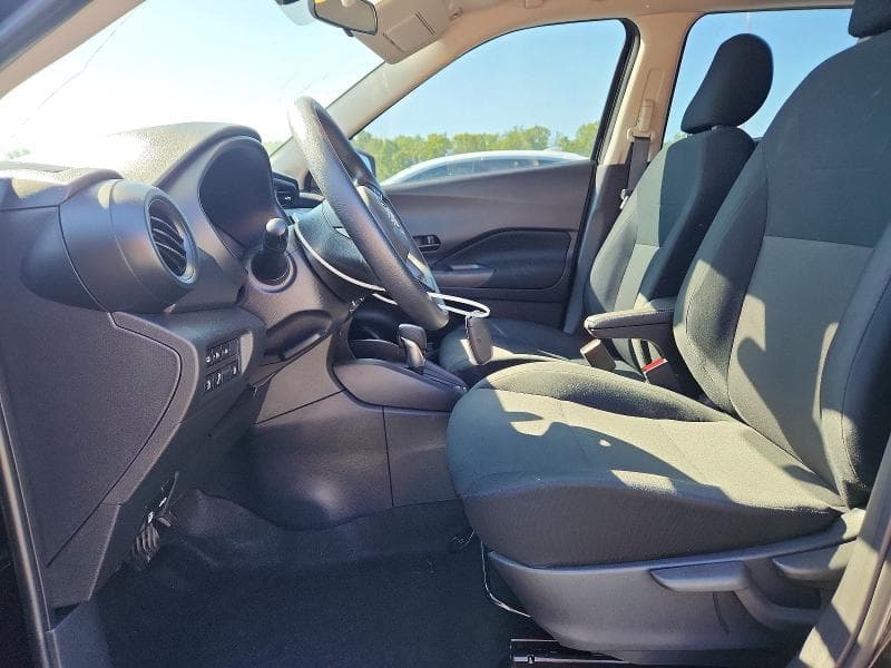 2024 NISSAN KICKS S 7