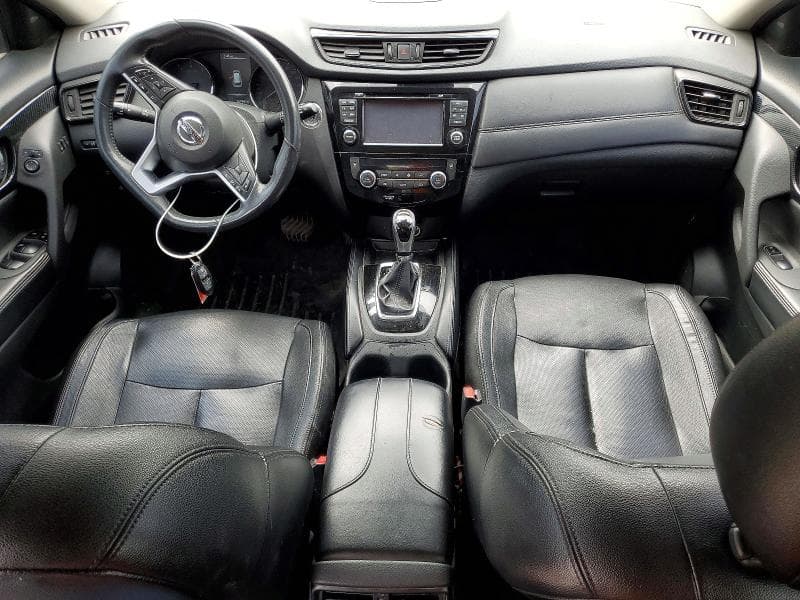 2017 NISSAN ROGUE S 8
