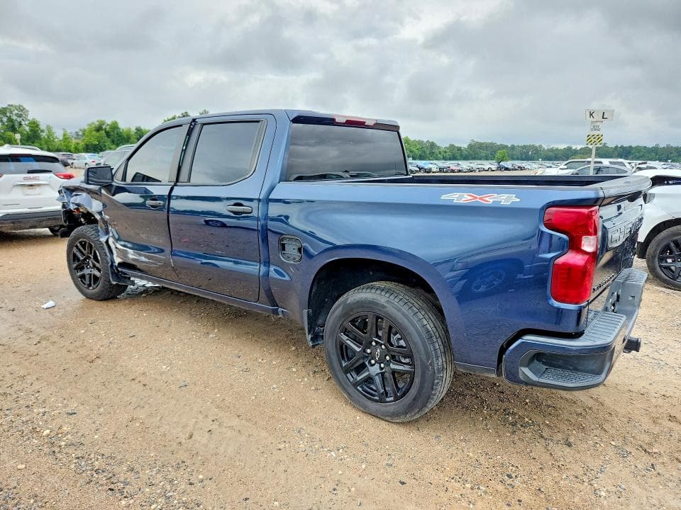 2023 CHEVROLET SILVERADO K1500 CUSTOM 2