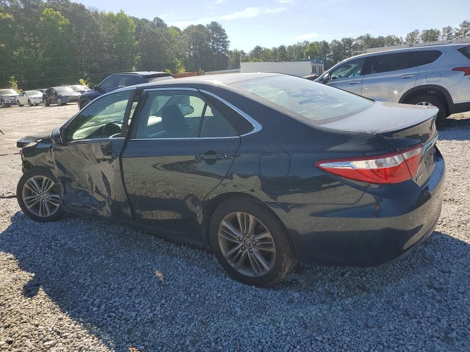 2017 TOYOTA CAMRY SE 2