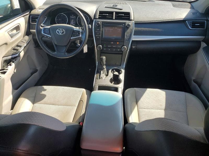 2017 TOYOTA CAMRY SE 8