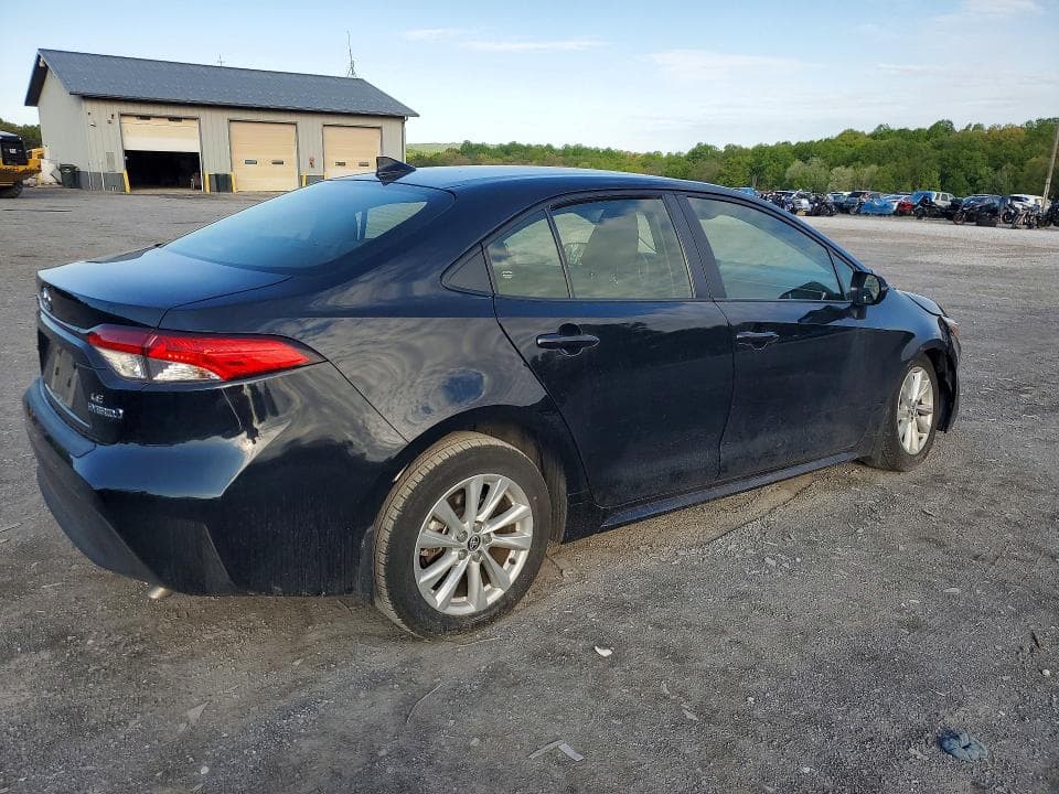 2024 TOYOTA COROLLA HYBRID LE 3