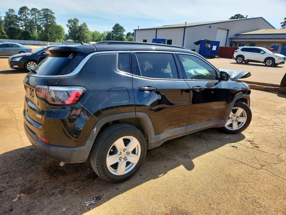 2022 JEEP COMPASS LATITUDE 3