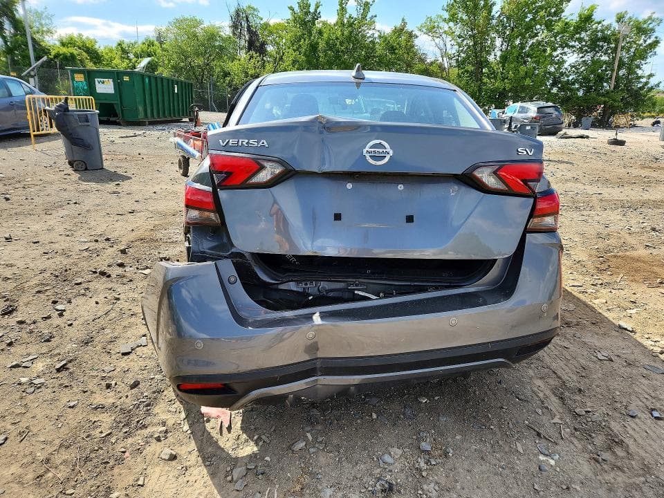 2022 NISSAN VERSA SV SV 7