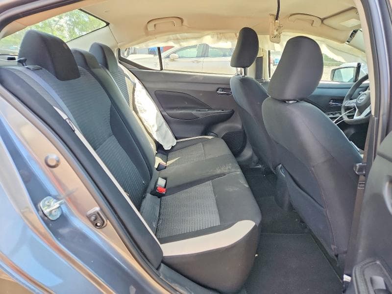 2022 NISSAN VERSA SV SV 11