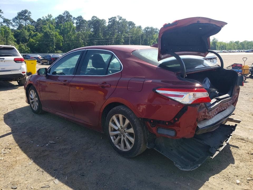 2020 TOYOTA CAMRY LE 2