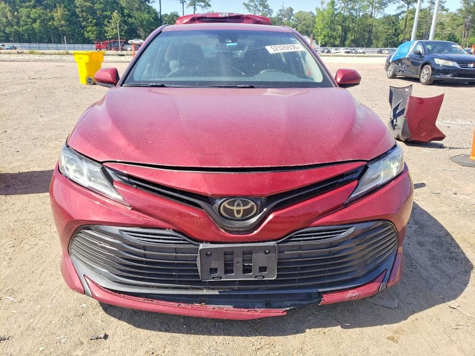 2020 TOYOTA CAMRY LE 5