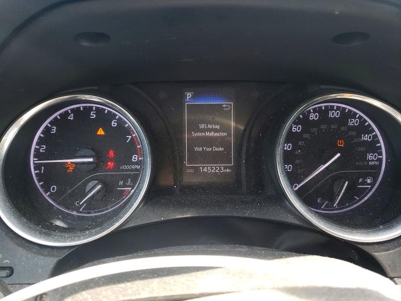 2020 TOYOTA CAMRY LE 9