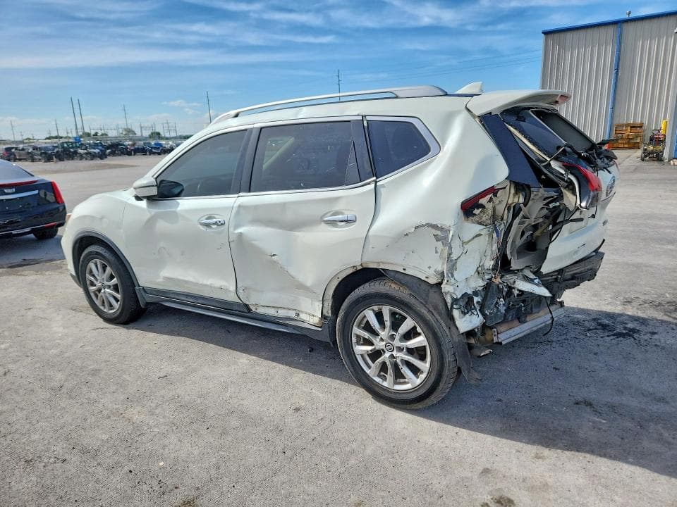 2017 NISSAN ROGUE SV 2