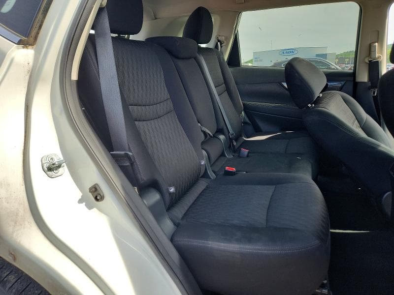 2017 NISSAN ROGUE SV 10