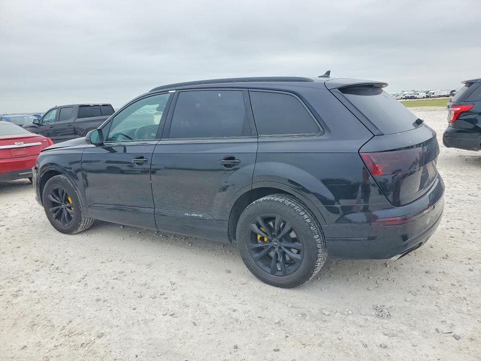 2017 AUDI Q7 PREMIUM 2