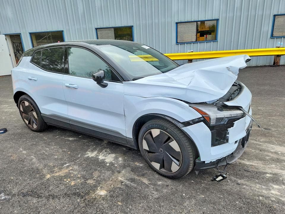 2025 VOLVO EX30 PLUS 4