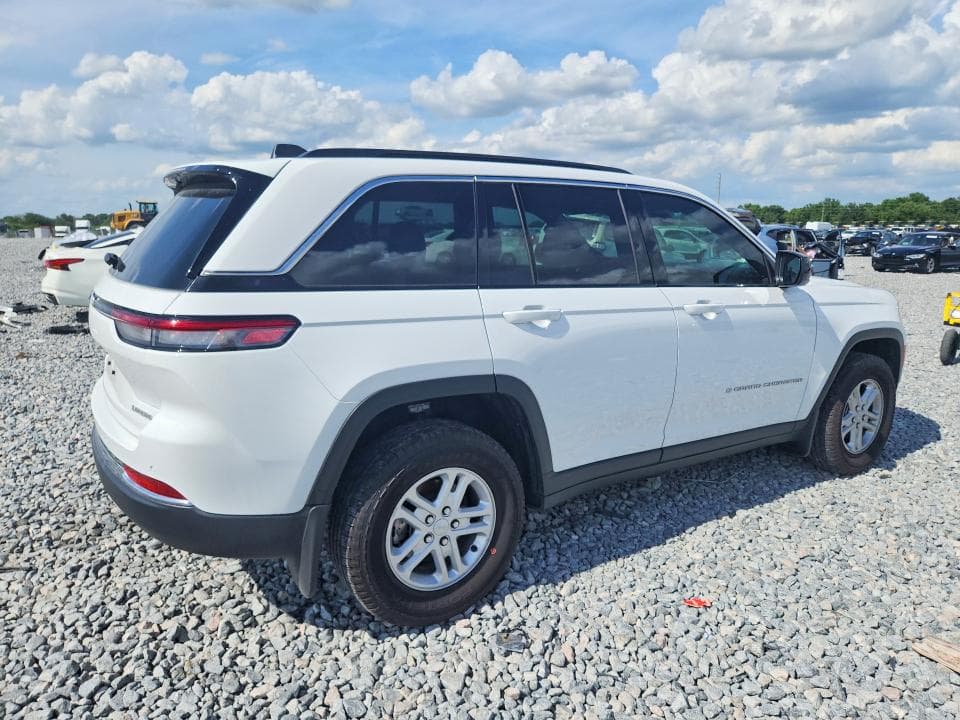 2025 JEEP GRAND CHEROKEE LAREDO 3