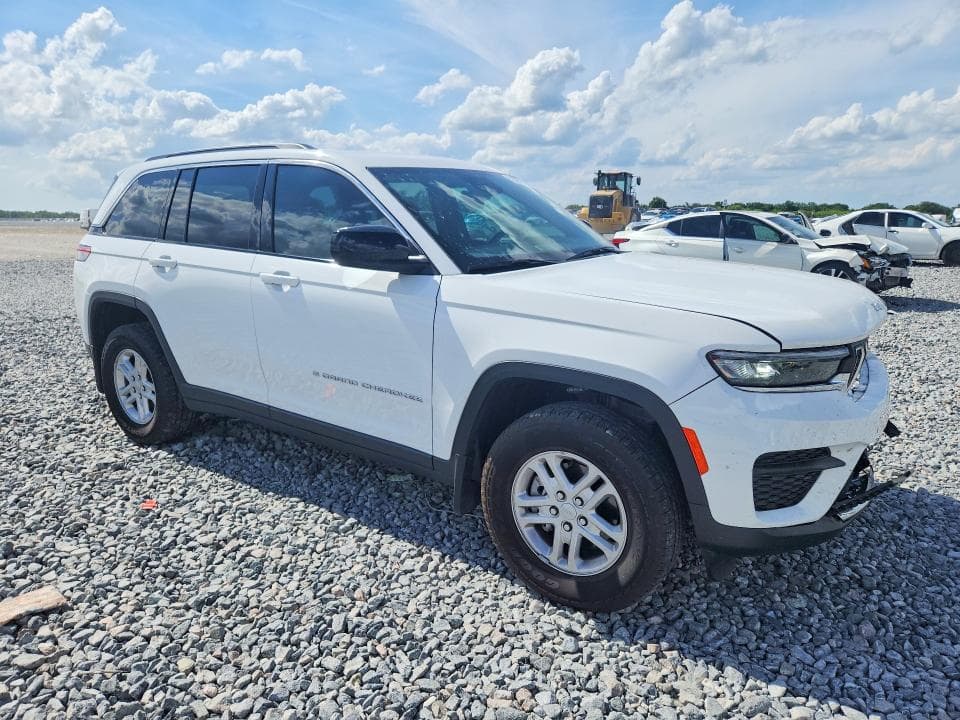 2025 JEEP GRAND CHEROKEE LAREDO 4