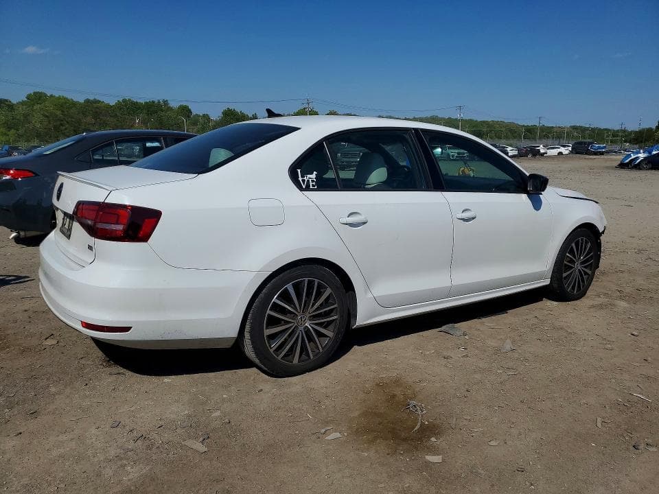 2016 VOLKSWAGEN JETTA SPORT SPORT 3