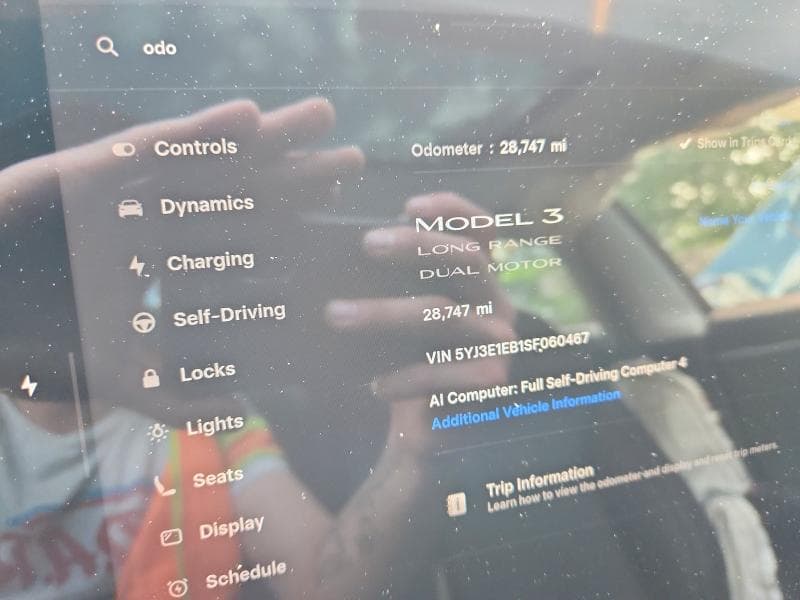 2025 TESLA MODEL 3 9