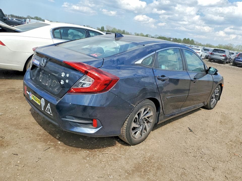 2018 HONDA CIVIC EX 3