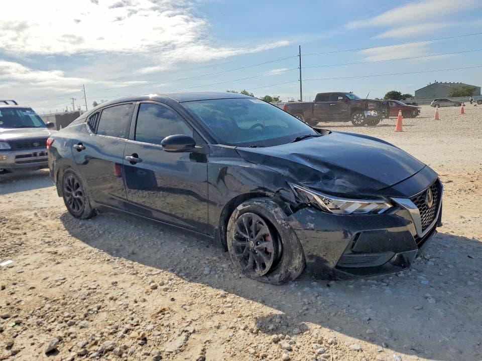 2020 NISSAN SENTRA SV 4