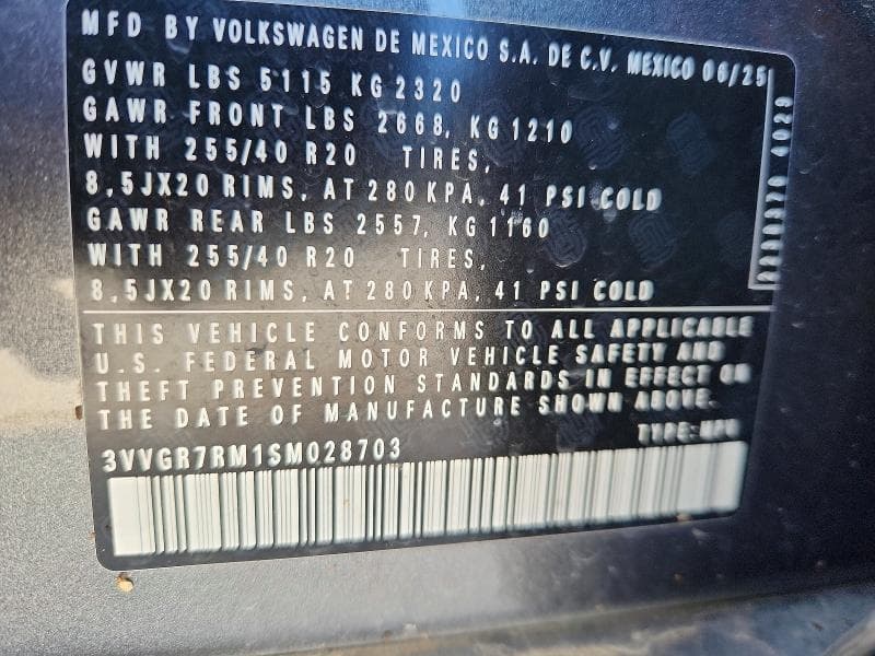 2025 VOLKSWAGEN TIGUAN SE R-LINE BLACK 12