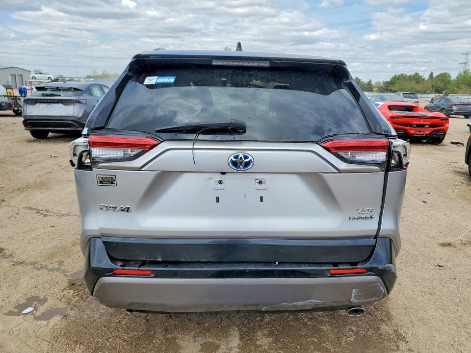 2020 TOYOTA RAV4 XSE XSE 6