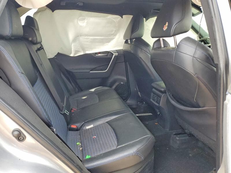 2020 TOYOTA RAV4 XSE XSE 10