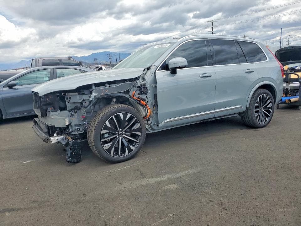 2024 VOLVO XC90 CORE - 1