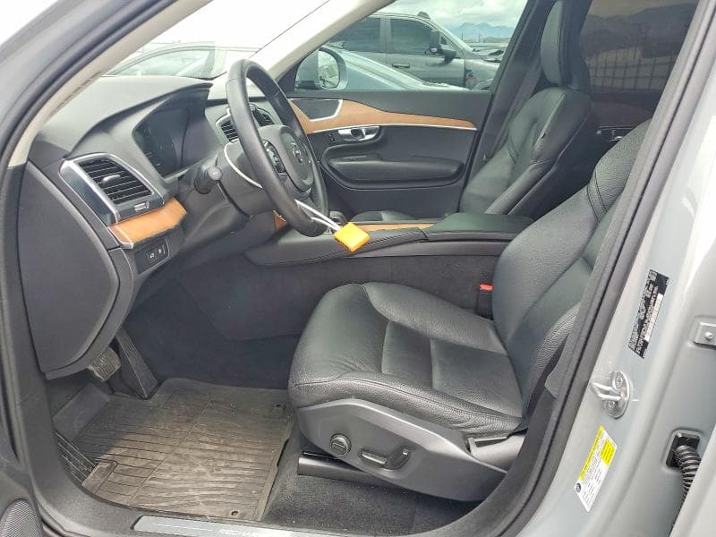 2024 VOLVO XC90 CORE 7