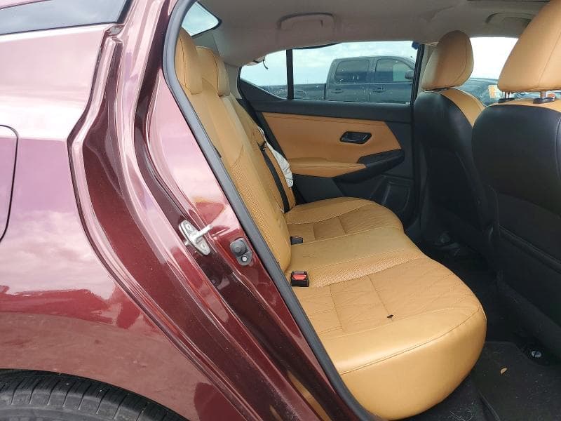 2024 NISSAN SENTRA SV 10