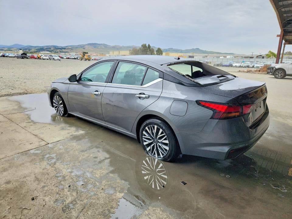 2025 NISSAN ALTIMA SV SV 3
