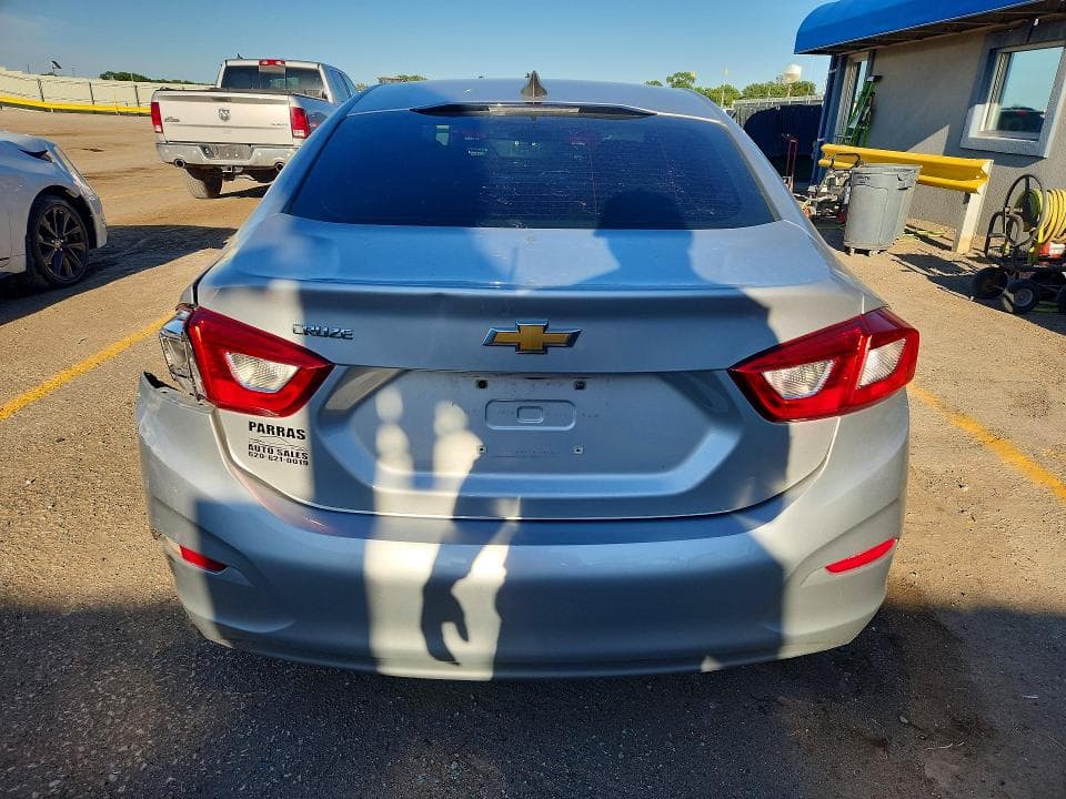 2019 CHEVROLET CRUZE LS 6