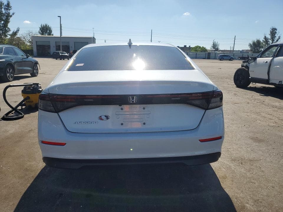 2024 HONDA ACCORD EX 6
