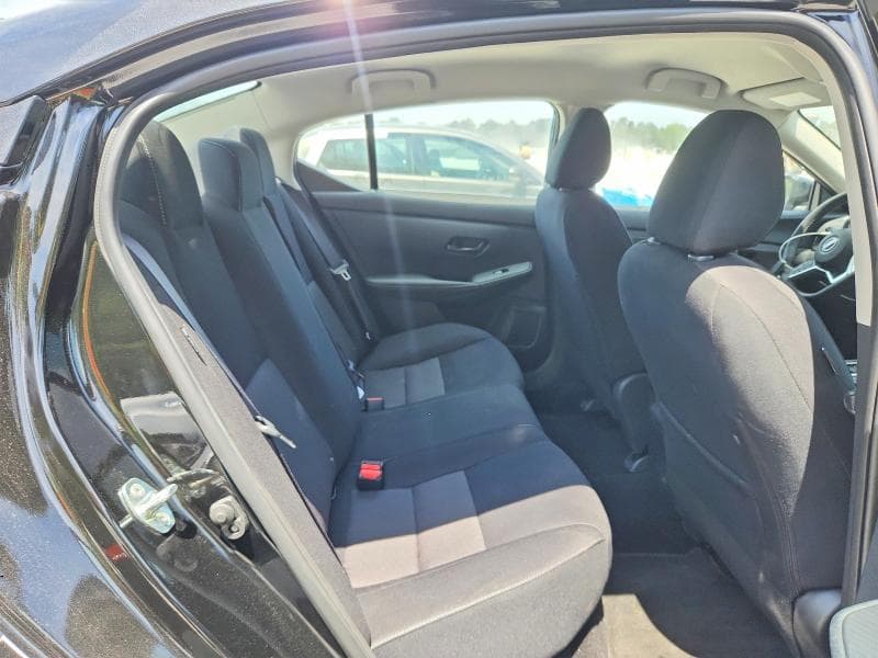 2025 NISSAN SENTRA SV SV 10