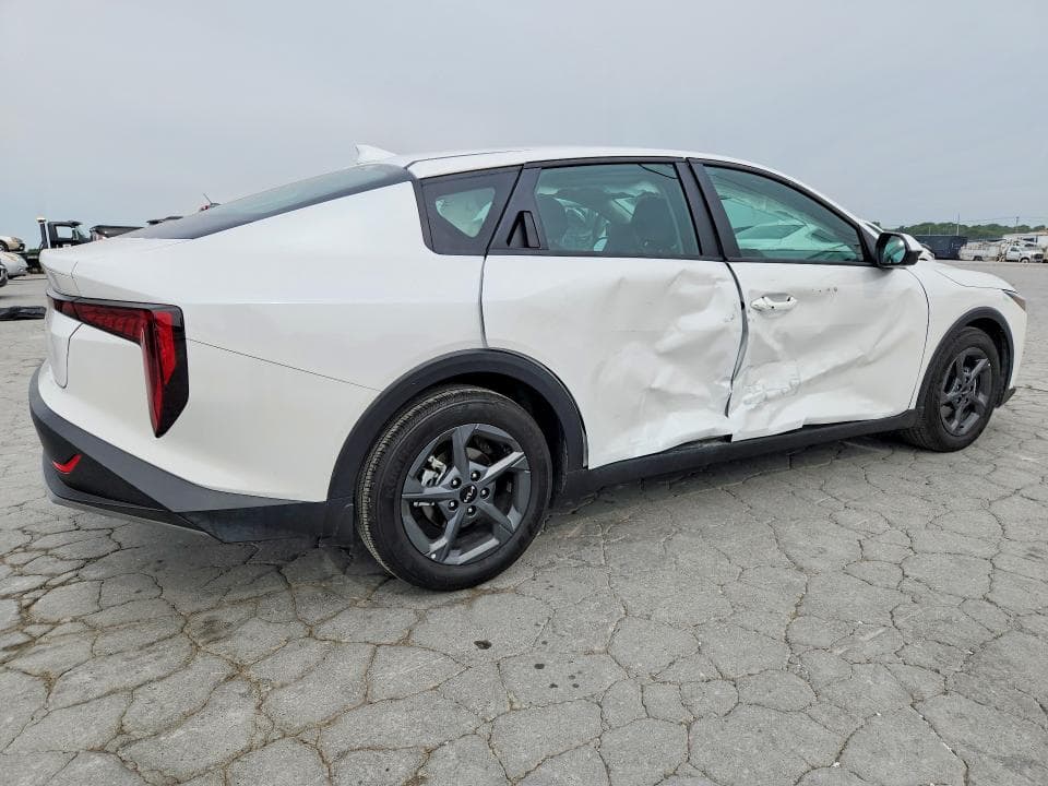 2026 KIA K4 LXS 3