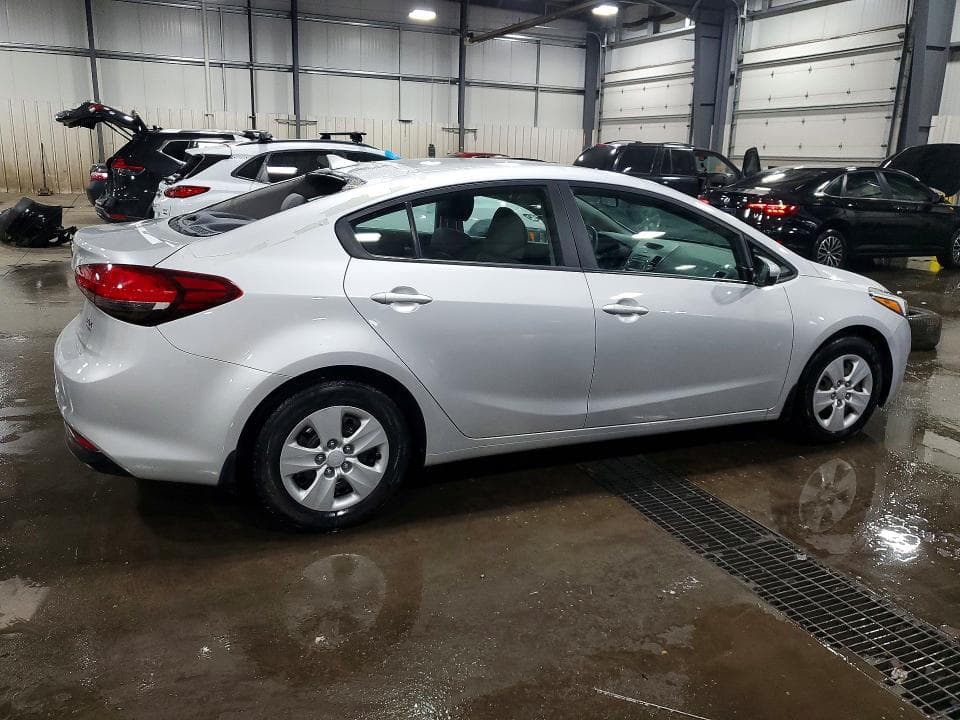 2017 KIA FORTE LX 3